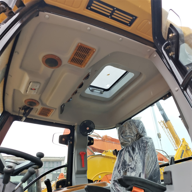 2025 Caterpillar 416E-45932793