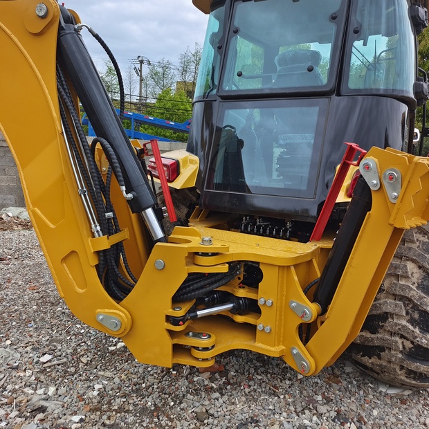 2026 كاتربيلر 428F-45932800