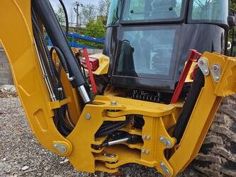 2026-caterpillar-428f-45932800