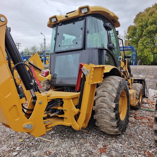 2026 كاتربيلر 426F-45932809