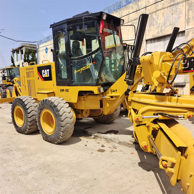 2025 Caterpillar 140H-45932880