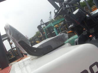 2025-toyota-fd70-45933004