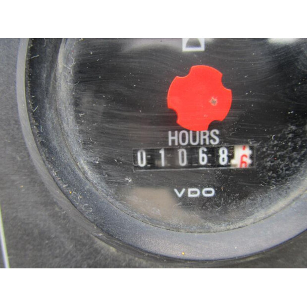 2010 INGERSOLL RAND 7 / 26 E-45933065