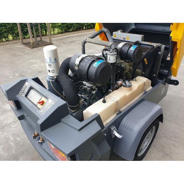 2016 Atlas-Copco XAS68-45933397