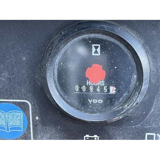 2016 INGERSOLL RAND 7 / 41 - N-45935444