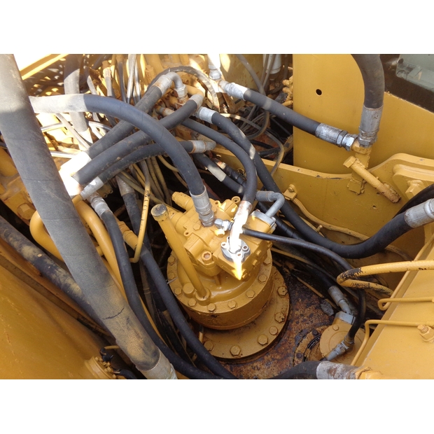 2023 Caterpillar 320CL-45935884