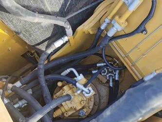 2023-caterpillar-320d-1431217-45935888