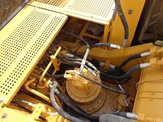 2023-caterpillar-330b-1431219-45935926