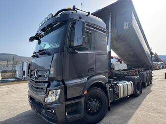 Image for Dump Trucks 2018 Mercedes-Benz ACTROS 1845