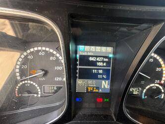 2018-mercedes-benz-actros-1845-1431223-45935957