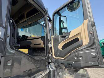 2018-mercedes-benz-actros-1845-1431223-45935961