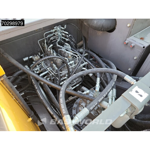 2017 Volvo EC250EL-45936138