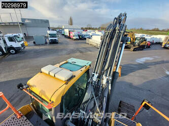 2017-volvo-ec250el-1382733-45936142