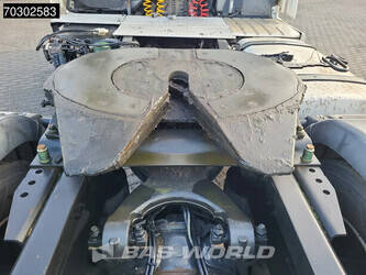 2013-man-tgx-18-440-1383135-45936172