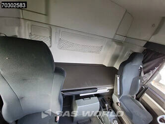 2013-man-tgx-18-440-1383135-45936186