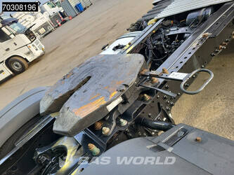 2020-man-tgs-18-470-1431233-45936586