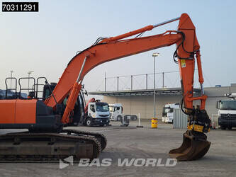 2016-hitachi-zx300lc-6-1431235-45936648