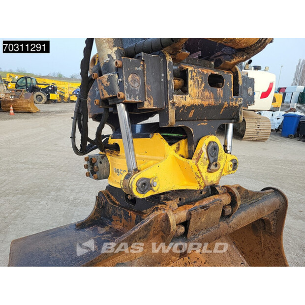 2016 Hitachi ZX300LC-6-45936651