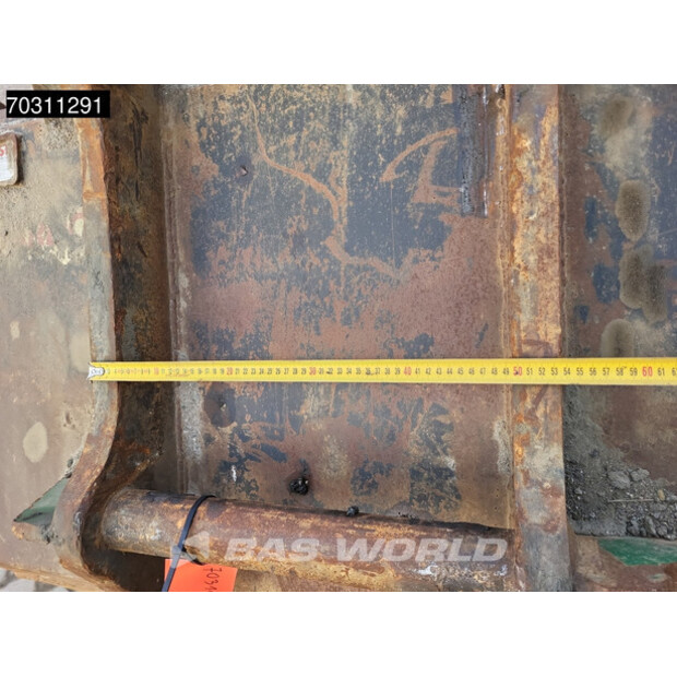 2016 Hitachi ZX300LC-6-45936663