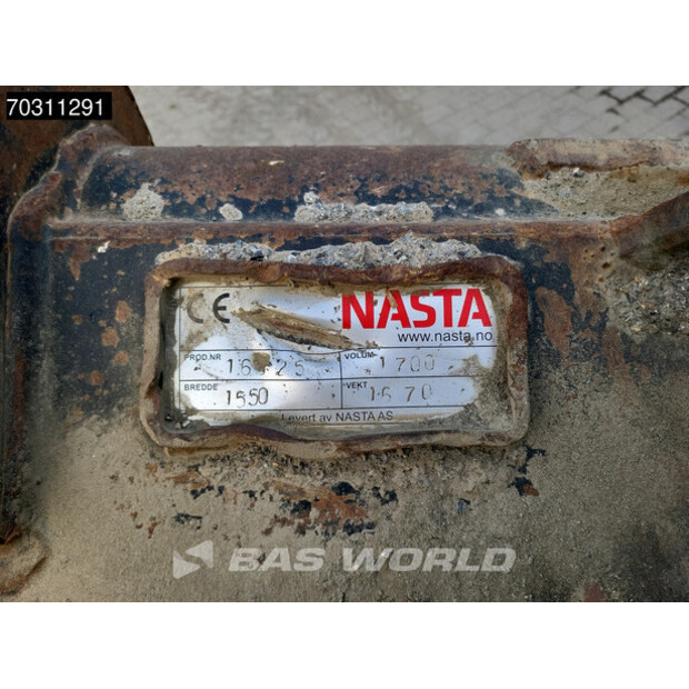 2016 Hitachi ZX300LC-6-45936667