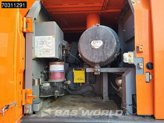 2016-hitachi-zx300lc-6-1431235-45936676