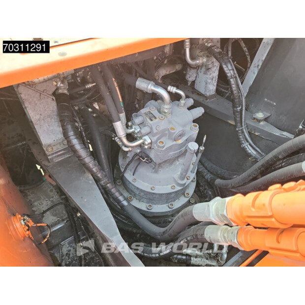 2016 Hitachi ZX300LC-6-45936677