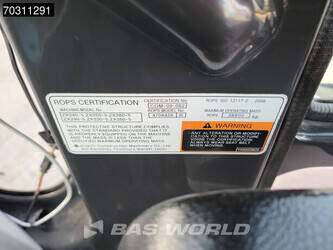 2016-hitachi-zx300lc-6-1431235-45936702