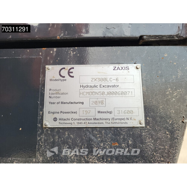 2016 Hitachi ZX300LC-6-45936704