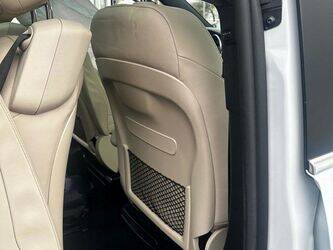 2019-mercedes-benz-classe-v-1431280-45948737