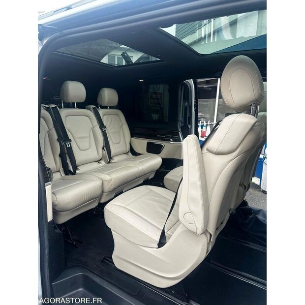 2019 Mercedes-Benz CLASSE V-45948739