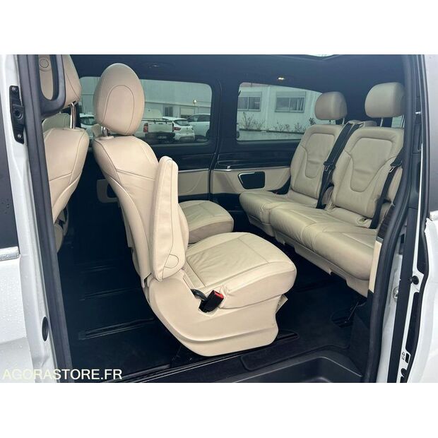 2019 Mercedes-Benz CLASSE V-45948750