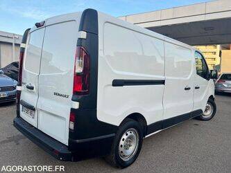 2018-renault-trafic-1431294-45948895