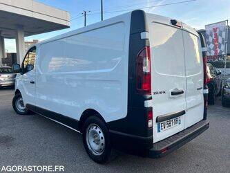 2018-renault-trafic-1431294-45948897
