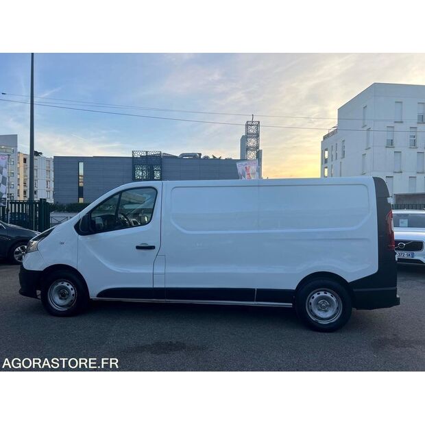 2018 Renault Trafic-45948898