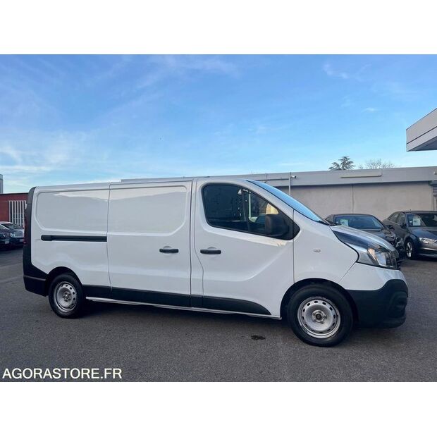 2018 Renault Trafic-45948900