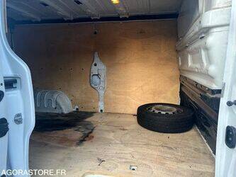 2018-renault-trafic-1431294-45948904