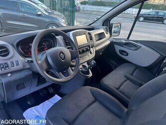 2018-renault-trafic-1431294-45948909