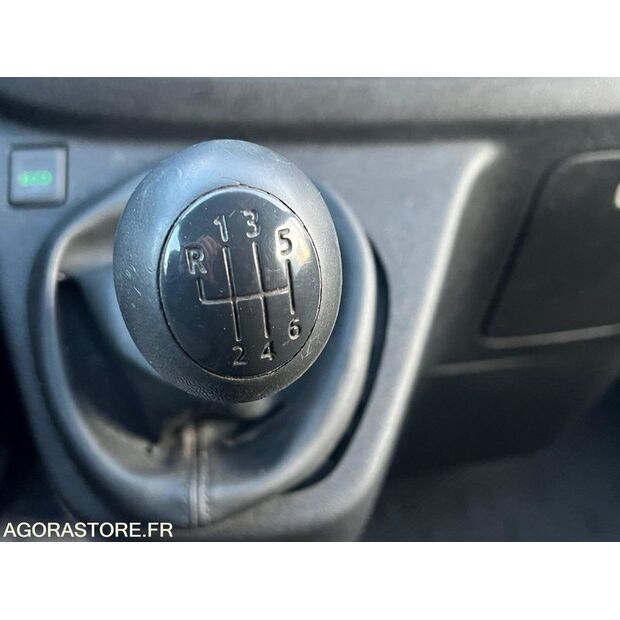 2018 Renault Trafic-45948914