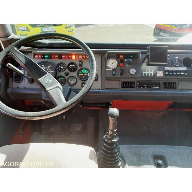 2000 Renault M210-45948968