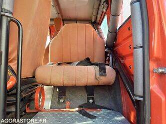 2000-renault-m210-1430956-45948973