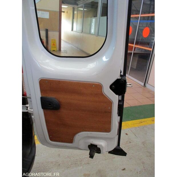 2019 رينو Kangoo-45949015