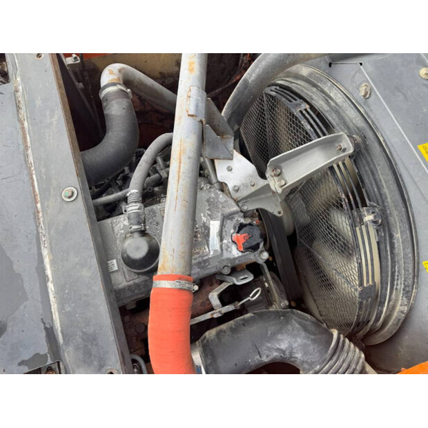 2011 Hitachi ZX 350 LC-3-45949178