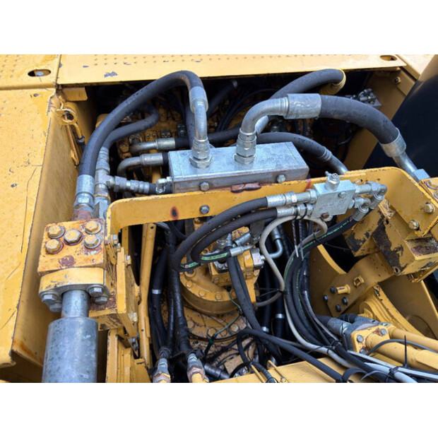 2008 Caterpillar 320DL-45950070