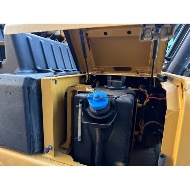 2019 Caterpillar 323-45950176