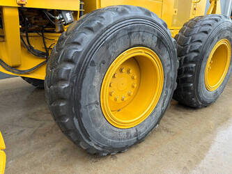 2018-caterpillar-140k-1431375-45951159