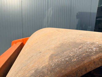 2011-caterpillar-cs74-1431390-45951850