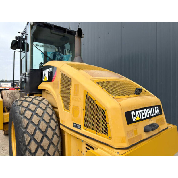 2011 كاتربيلر CS76 XT-45951904