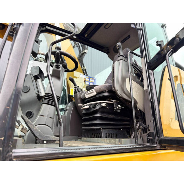 2015 Caterpillar M318F-45952419