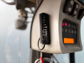 2010-caterpillar-962h-1431409-45952659