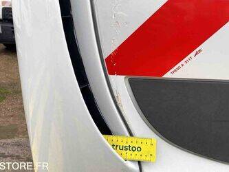 2012-renault-premium-1431434-45964469